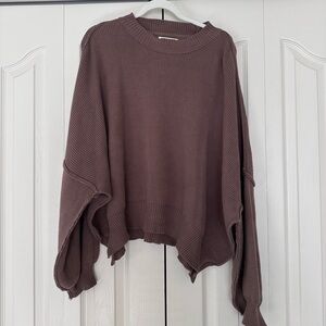 Solai Oversized Brown Sweater